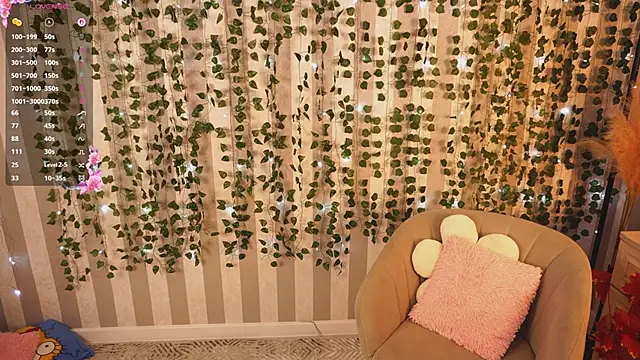 cheeky cherry  online show from 11-12-25, 05:02