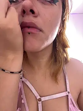 NinaSakura Eup online show from 11-18-25, 11:36