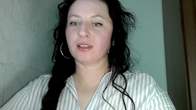 MelinaAx online show from 04-18-26, 07:40