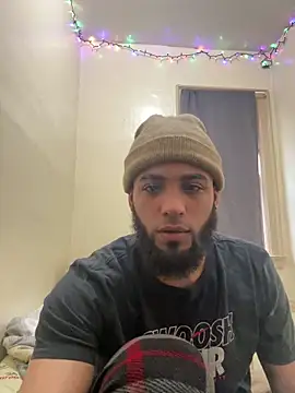 Snapshot of jloco954 chatting on 04-07-26, 10:31 jloco954 online show from 04-07-26, 10:31