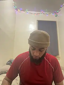 Snapshot of jloco954 chatting on 04-15-26, 01:34 jloco954 online show from 04-15-26, 01:34