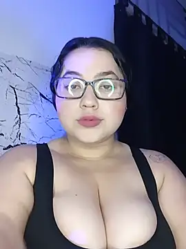 Sweety chloe online show from 06-06-26, 11:09