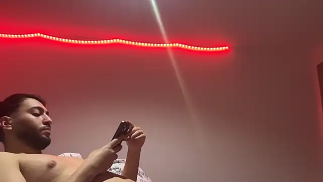 isakm7 online show from 11-28-25, 06:43