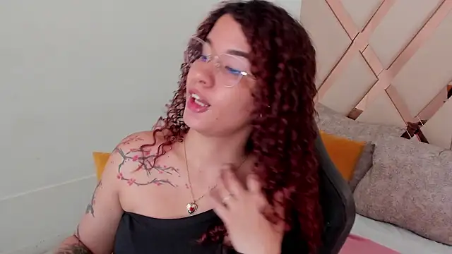 avrilwaynee online show from 03-04-26, 12:11