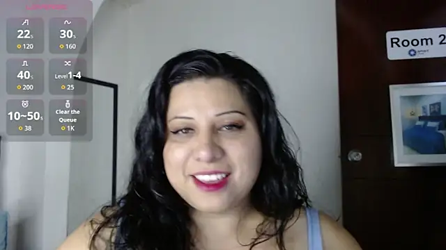 Snapshot of Catalinajane1 chatting on 11-15-25, 02:13 Catalinajane1 online show from 11-15-25, 02:13