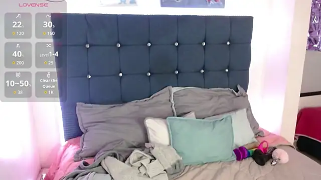 Snapshot of Catalinajane1 chatting on 12-02-25, 02:56 Catalinajane1 online show from 12-02-25, 02:56