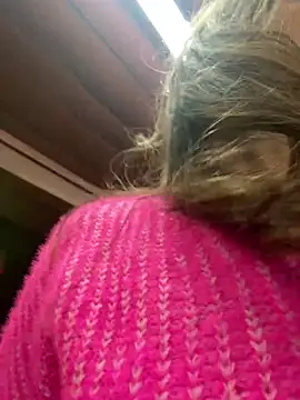 Snapshot of miatate chatting on 02-06-26, 02:49 miatate online show from 02-06-26, 02:49