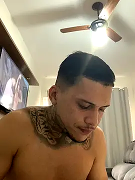 Ryanzl017 online show from 11-16-25, 10:21