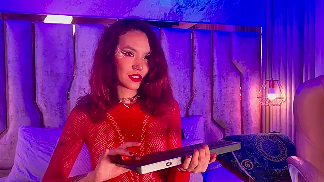 Snapshot of nix_wolf chatting on 11-17-25, 03:34 nix wolf online show from 11-17-25, 03:34