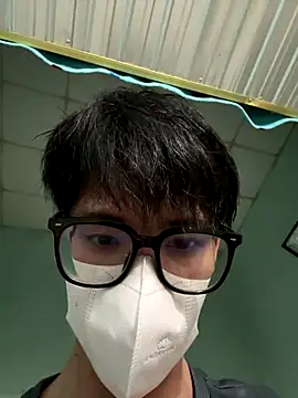 Snapshot of MEFUN- chatting on 11-21-25, 06:06 MEFUN- online show from 11-21-25, 06:06