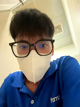 Snapshot of MEFUN- chatting on 12-04-25, 06:16 MEFUN- online show from 12-04-25, 06:16