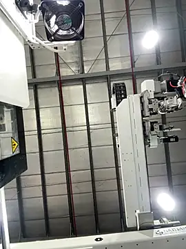 Snapshot of MEFUN- chatting on 12-22-25, 10:51 MEFUN- online show from 12-22-25, 10:51