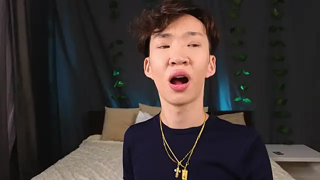 islendtakumi online show from 11-18-25, 12:53