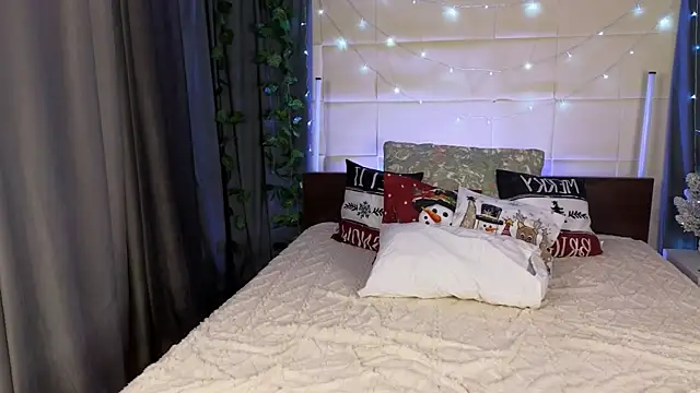 islendtakumi online show from 12-14-25, 03:12