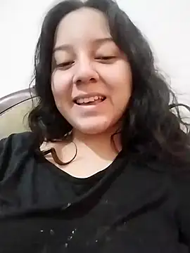 Snapshot of chibi_love chatting on 11-26-25, 07:48 chibi love online show from 11-26-25, 07:48