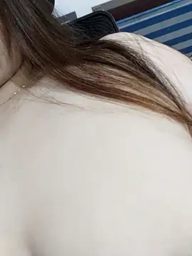 MysaLy2k online show from 04-29-26, 05:52