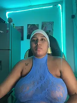 morena-2025 online show from 06-17-26, 04:48