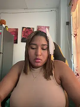 morena-2025 online show from 06-22-26, 06:49