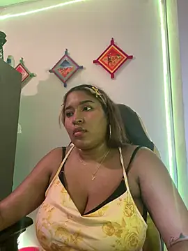 morena-2025 online show from 07-29-26, 02:53