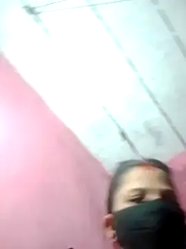 Snapshot of Bigg_bhabi chatting on 11-25-25, 10:32 Bigg bhabi online show from 11-25-25, 10:32