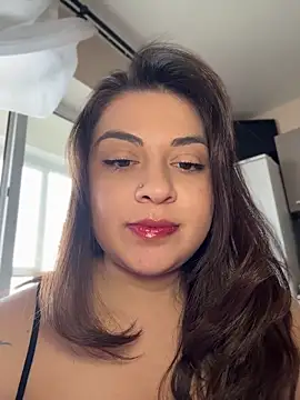 Snapshot of Lovynna chatting on 04-17-26, 12:41 Lovynna online show from 04-17-26, 12:41
