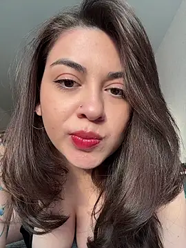 Snapshot of Lovynna chatting on 04-24-26, 03:36 Lovynna online show from 04-24-26, 03:36