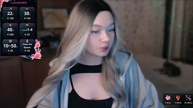 Snapshot of Cirilla_Blade chatting on 02-11-26, 02:00 Cirilla Blade online show from 02-11-26, 02:00