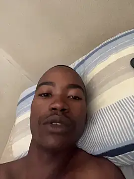 Boytoy BigD online show from 12-15-25, 08:51