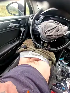 Snapshot of -The-Last- chatting on 12-04-25, 09:40 -The-Last- online show from 12-04-25, 09:40