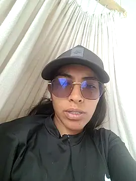 Naomi Nyx online show from 11-14-25, 02:38