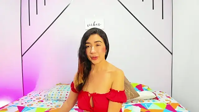 VictoriaRouge  online show from 11-20-25, 12:38