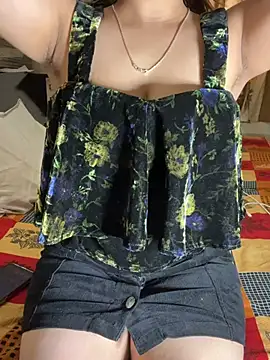 Snapshot of Mehboob_Khan11 chatting on 03-25-26, 12:00 Mehboob Khan11 online show from 03-25-26, 12:00