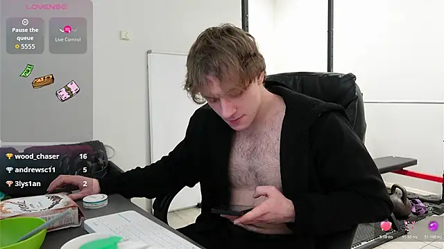 Snapshot of Charles_Dreams chatting on 12-03-25, 08:07 Charles Dreams online show from 12-03-25, 08:07