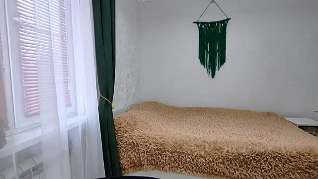 ShanekaBellow online show from 11-23-25, 12:16