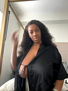 Snapshot of Drekacakez chatting on 01-07-26, 01:35 Drekacakez online show from 01-07-26, 01:35