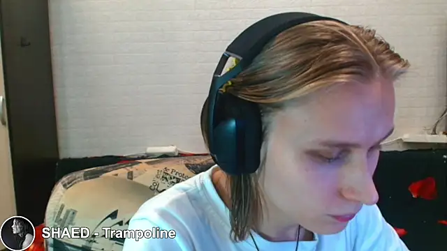 VerucaHalston online show from 11-25-25, 06:41