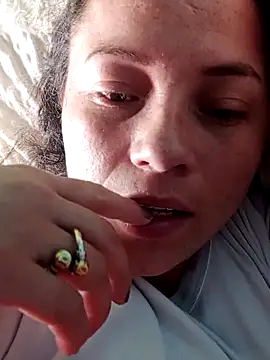 Rouse hot  online show from 12-16-25, 05:07