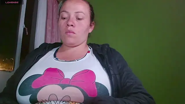 Rouse hot  online show from 06-23-26, 12:52
