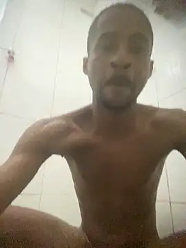 Snapshot of Jota122lhp chatting on 03-18-26, 09:12 Jota122lhp online show from 03-18-26, 09:12