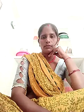 Snapshot of Pirvesh_singh chatting on 11-29-25, 07:44 Pirvesh singh online show from 11-29-25, 07:44