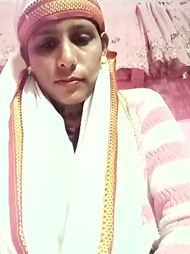 Snapshot of Pirvesh_singh chatting on 01-13-26, 11:10 Pirvesh singh online show from 01-13-26, 11:10