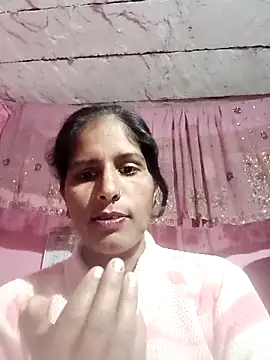 Snapshot of Pirvesh_singh chatting on 02-18-26, 07:21 Pirvesh singh online show from 02-18-26, 07:21