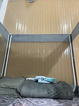 sara-xx online show from 12-04-25, 02:21