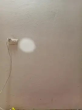 sara-xx online show from 12-15-25, 02:16