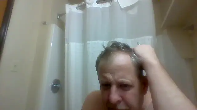 Snapshot of Mikey40wv chatting on 11-24-25, 01:49 Mikey40wv online show from 11-24-25, 01:49