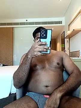 Snapshot of frolicme456 chatting on 12-17-25, 08:53 frolicme456 online show from 12-17-25, 08:53