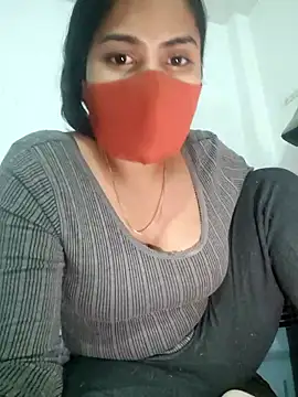 Snapshot of Red_Love_1 chatting on 01-07-26, 06:10 Red Love 1 online show from 01-07-26, 06:10