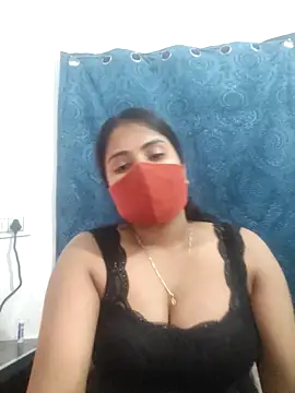 Snapshot of Red_Love_1 chatting on 02-03-26, 05:51 Red Love 1 online show from 02-03-26, 05:51