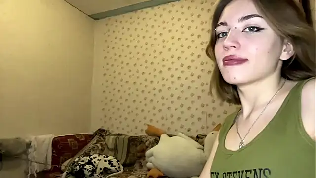 MelaineAytes online show from 11-28-25, 10:07