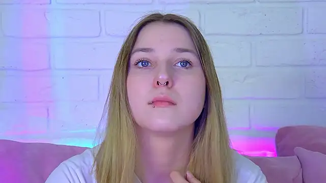 TinnaBurton online show from 03-16-26, 04:33